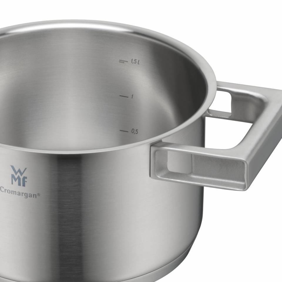 vysoky-hrniec-ultimate-cool-o-16-cm-www.wmfsk.sk-5.jpg