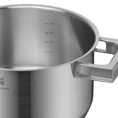 vysoky-hrniec-ultimate-cool-o-20-cm-www.wmfsk.sk-6.jpg